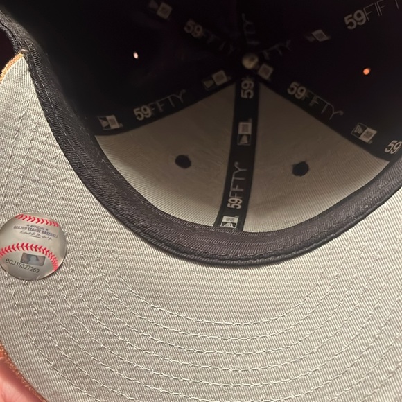 Atlanta Braves 7 5/8 fitted hat - Picture 4 of 7